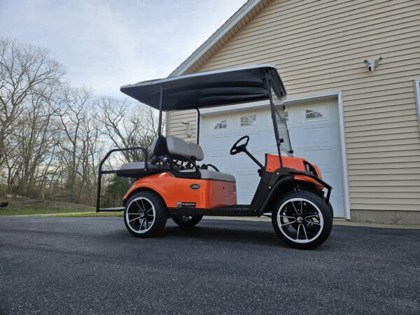 2017 Cushman Shuttle 2+2 Golf Cart - Image 2